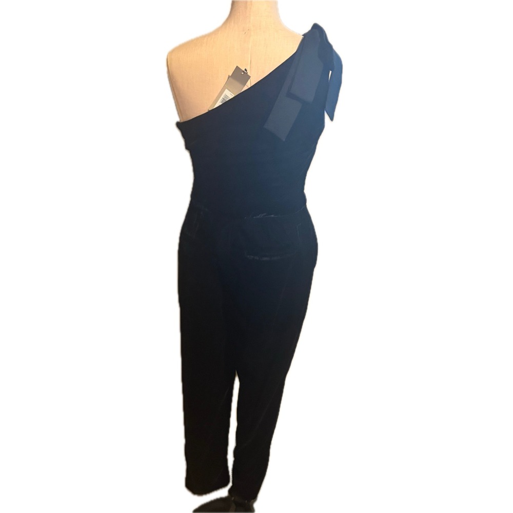 NWT BANANA REPUBLIC W Black Velvet Jumpsuit One Shoulder Bow Detail 2 Petite - Picture 3 of 8
